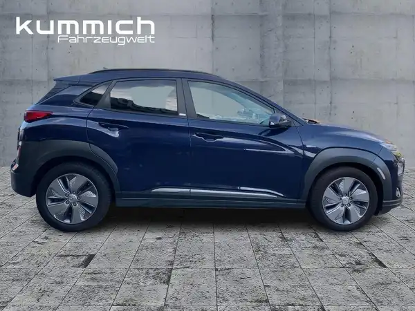 HYUNDAI KONA ELEKTRO (3/15)