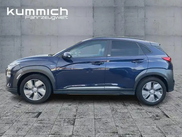 HYUNDAI KONA ELEKTRO (6/15)