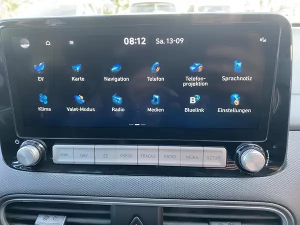 HYUNDAI KONA ELEKTRO (10/15)