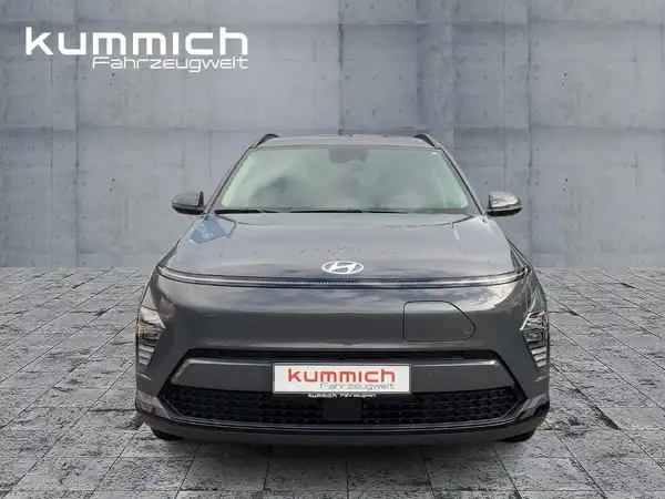 HYUNDAI KONA TREND (2/15)