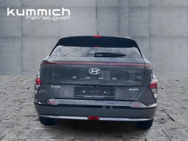 HYUNDAI KONA TREND (5/15)