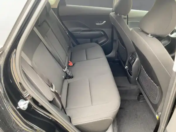 HYUNDAI KONA TREND (12/15)