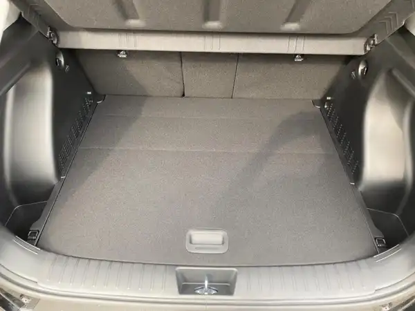 HYUNDAI KONA TREND (13/15)