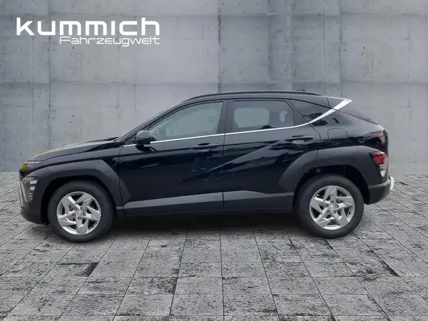 HYUNDAI KONA TREND (6/15)