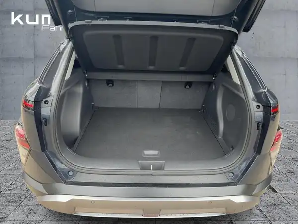 HYUNDAI KONA PRIME (12/15)