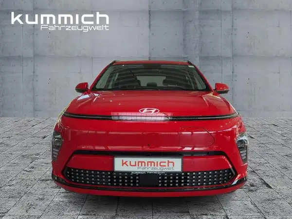 HYUNDAI KONA TREND (2/14)