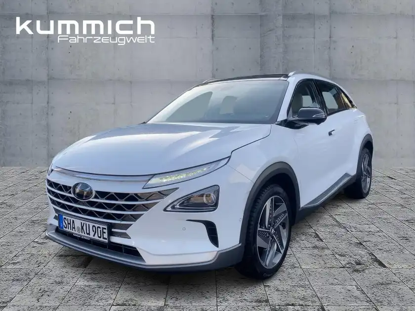 HYUNDAI NEXO (1/16)