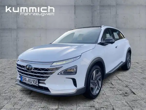 HYUNDAI NEXO (1/15)