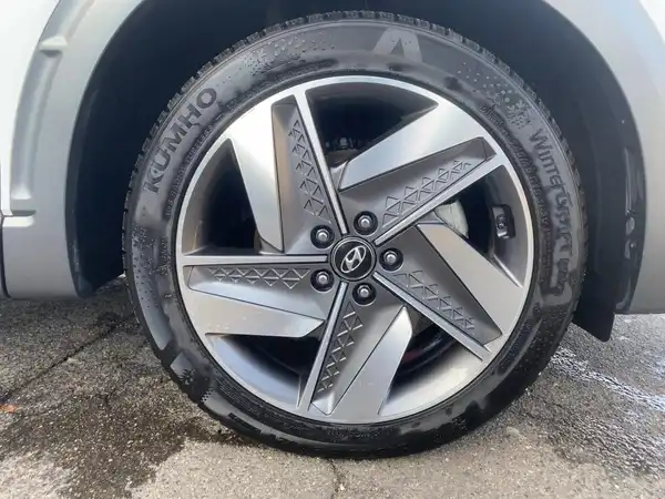 HYUNDAI NEXO (7/15)