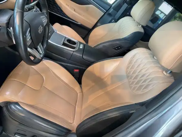 HYUNDAI SANTA FE SIGNATURE (11/15)
