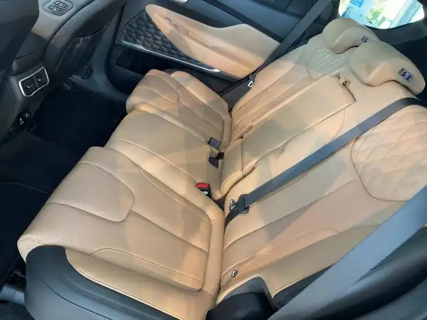 HYUNDAI SANTA FE SIGNATURE (12/15)
