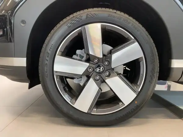 HYUNDAI SANTA FE SIGNATURE (7/15)