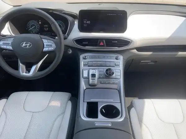 HYUNDAI SANTA FE SIGNATURE (8/15)