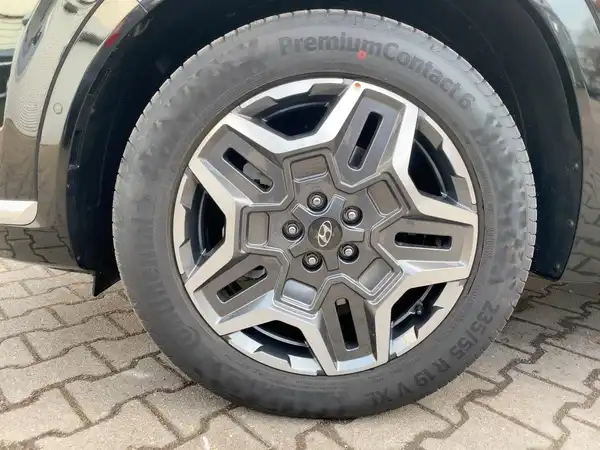 HYUNDAI SANTA FE SIGNATURE (7/15)