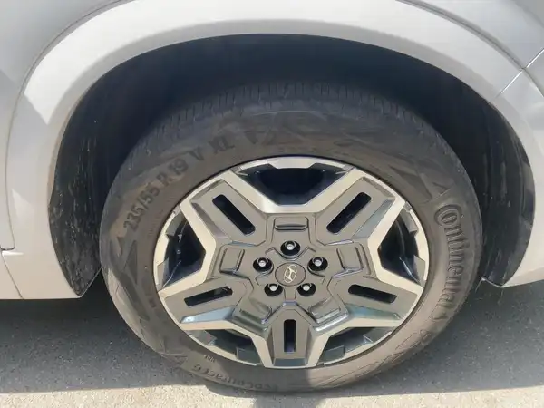 HYUNDAI SANTA FE SIGNATURE (7/15)