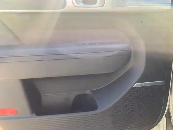 HYUNDAI SANTA FE (14/15)