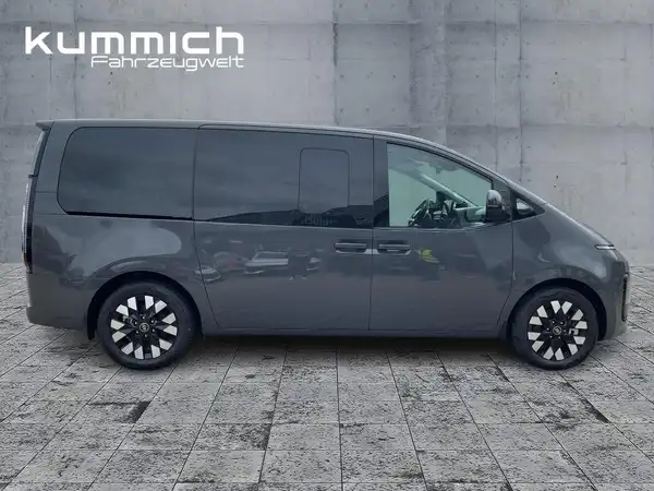 HYUNDAI STARIA (3/15)