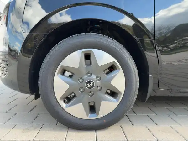 HYUNDAI STARIA 9-SITZER PRIME (7/15)