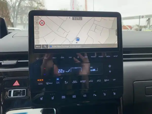 HYUNDAI STARIA (10/15)