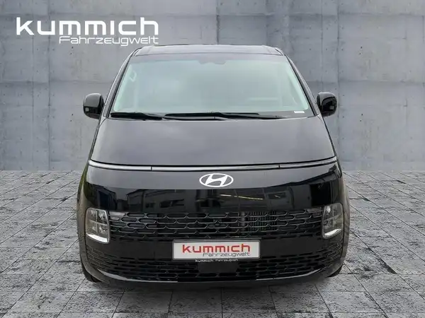 HYUNDAI STARIA (2/14)
