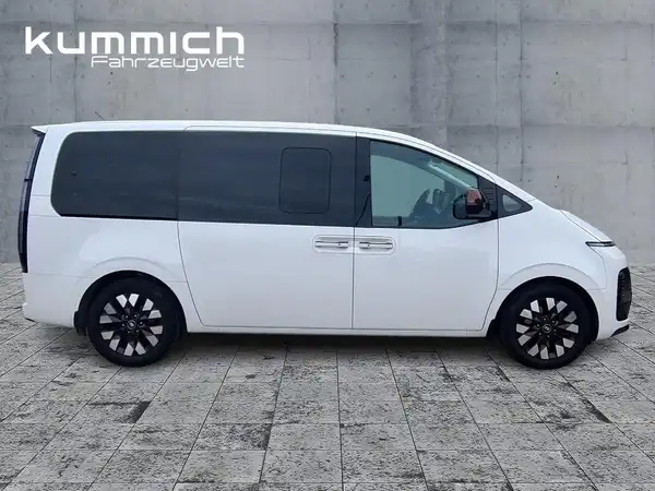 HYUNDAI STARIA Allrad (3/15)
