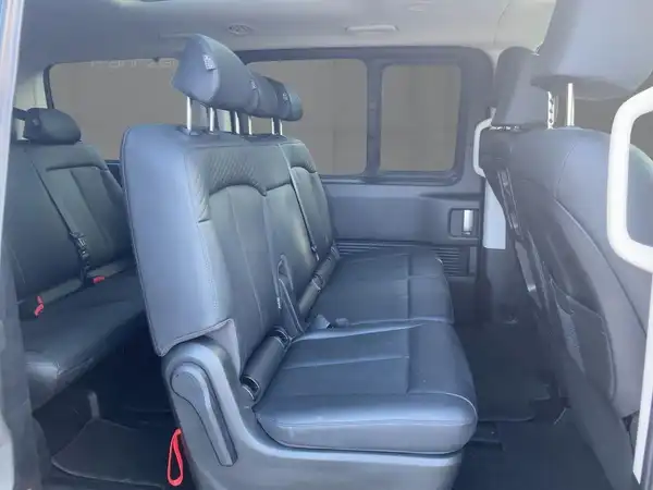 HYUNDAI STARIA 9-SITZER PRIME (12/15)