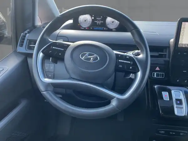 HYUNDAI STARIA 9-SITZER PRIME (9/15)