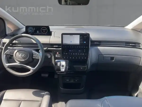 HYUNDAI STARIA 9-SITZER PRIME (8/15)