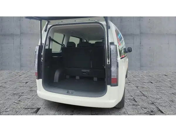 HYUNDAI STARIA (7/14)