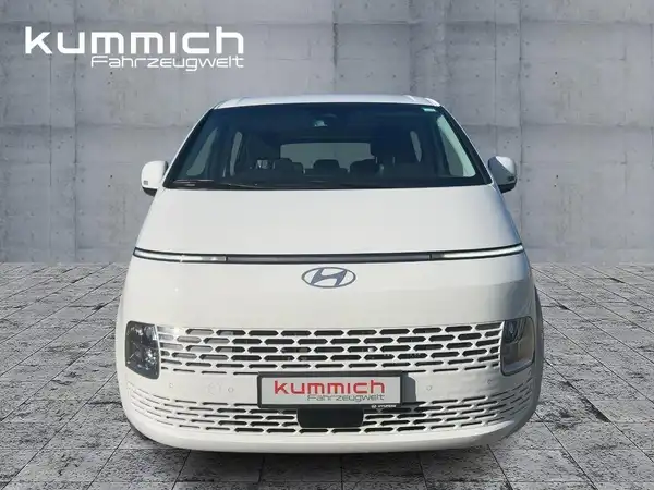 HYUNDAI STARIA (2/15)