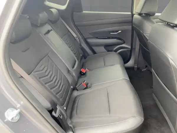 HYUNDAI TUCSON TREND (12/15)