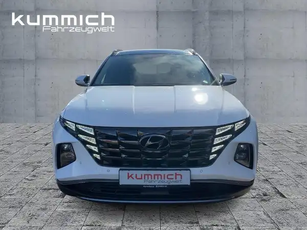 HYUNDAI TUCSON TREND (2/15)