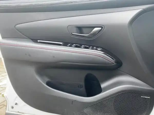 HYUNDAI TUCSON N LINE (14/15)