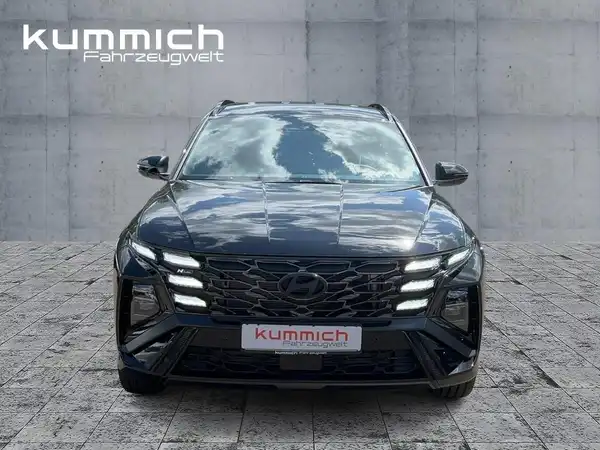 HYUNDAI TUCSON (2/15)