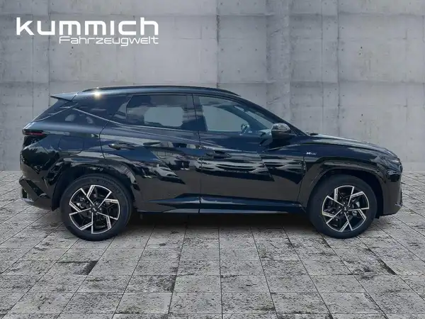 HYUNDAI TUCSON (3/15)