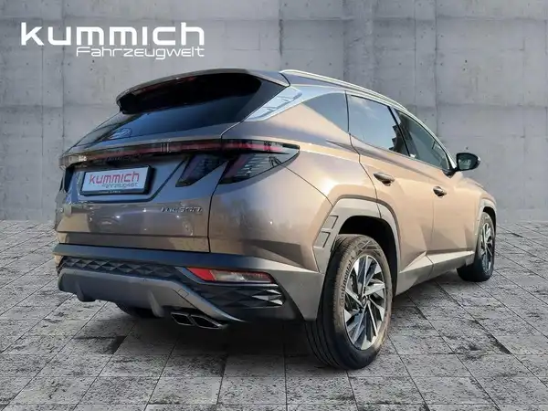 HYUNDAI TUCSON TREND (4/11)