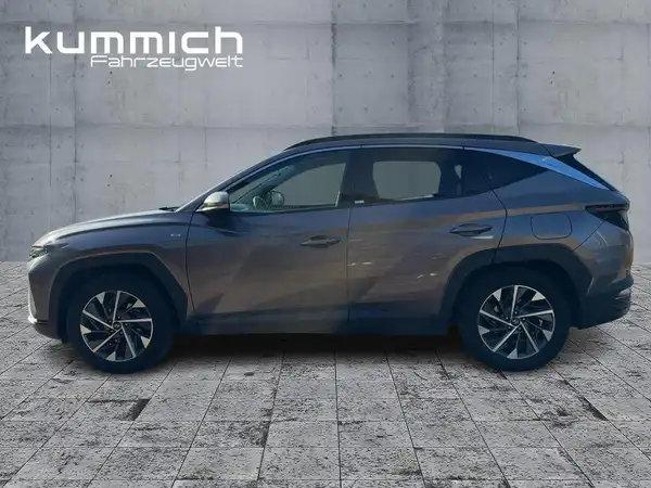 HYUNDAI TUCSON TREND (6/11)