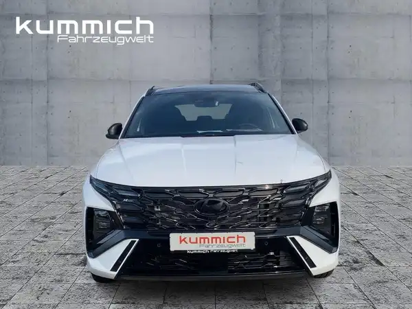 HYUNDAI TUCSON (2/15)