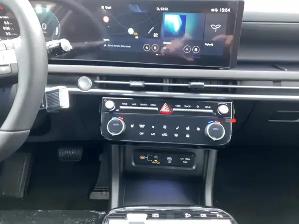 HYUNDAI TUCSON TREND (10/14)