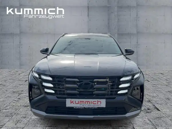 HYUNDAI TUCSON TREND (2/15)