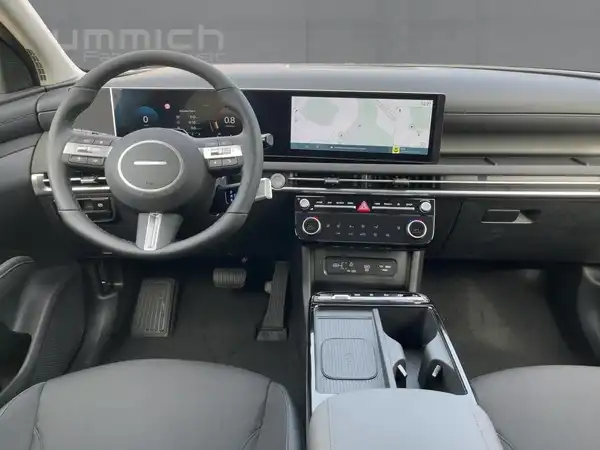 HYUNDAI TUCSON TREND (8/15)