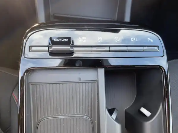 HYUNDAI TUCSON (14/15)