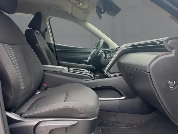 HYUNDAI TUCSON TREND (11/15)