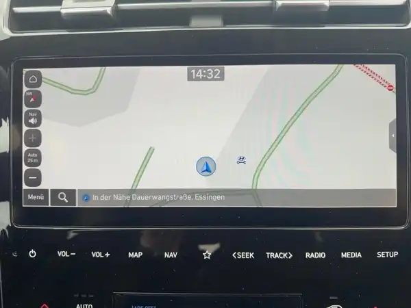 HYUNDAI TUCSON TREND (10/15)