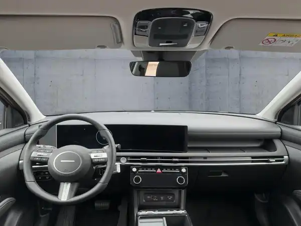 HYUNDAI TUCSON TREND (8/15)