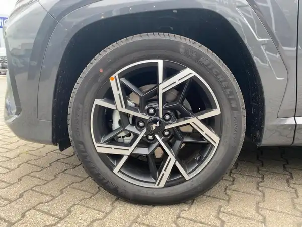 HYUNDAI TUCSON N LINE (7/15)