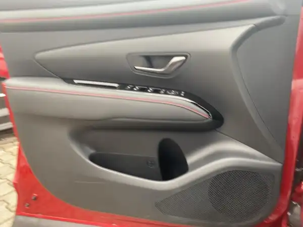 HYUNDAI TUCSON N LINE (14/15)