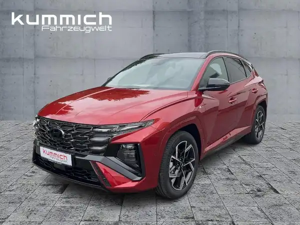 HYUNDAI TUCSON (1/15)