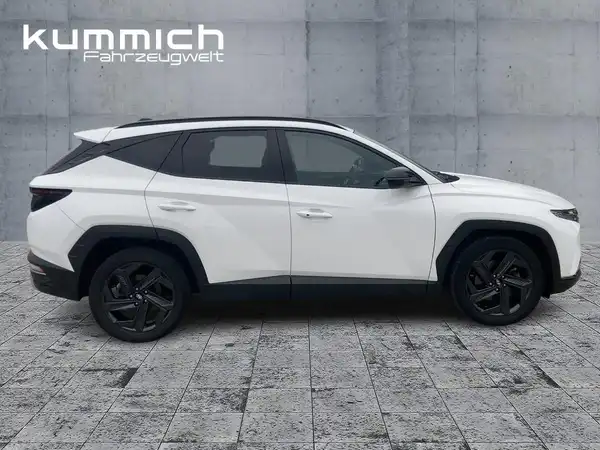 HYUNDAI TUCSON (3/15)