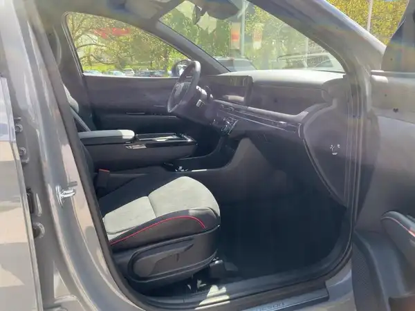 HYUNDAI TUCSON N LINE (11/15)